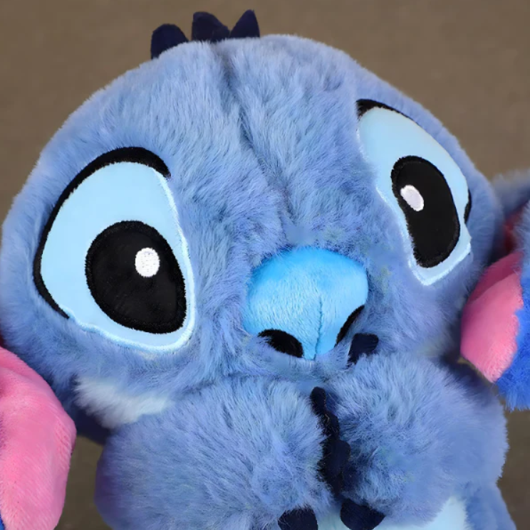 Plišani Stitch koji diše