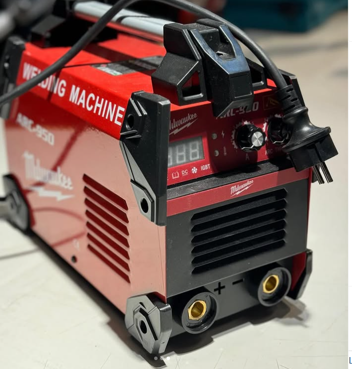 Milwaukee arc 950 Aparat Za Varenje