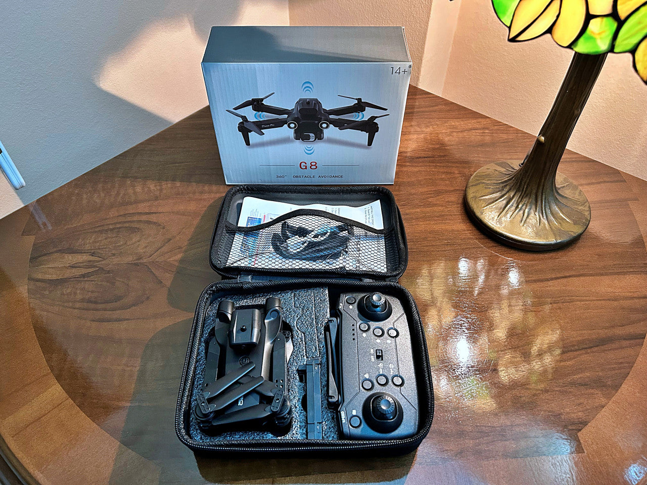 Dron Sa Dvije Kamere G8 i Senzorom Protiv Udara