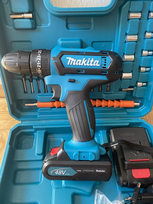 Aku Makita Busilica Sa Alatom 48v